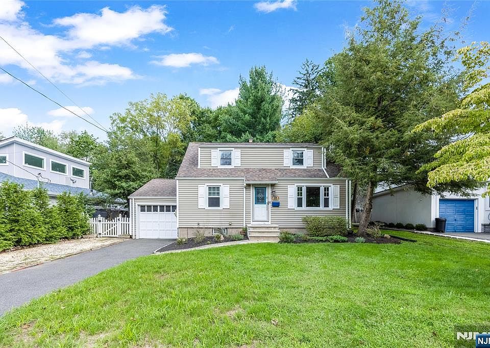 1st image of 59 Delmar Avenue