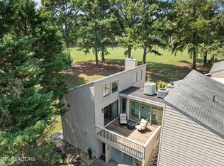 562 Lost Tree Ln, Knoxville, TN 37934