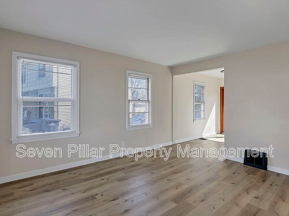 4th image of 406 Beechtree Rd