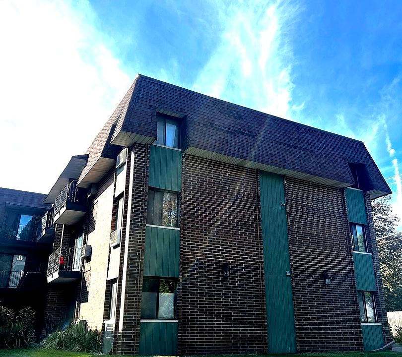 1st image of 4942 Douglas Rd APT 206