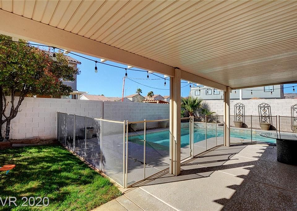 1st image of 9895 Erins Grove Ct