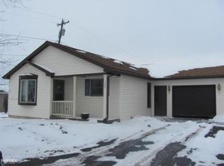 505 Jackson St, Scales Mound, IL 61075