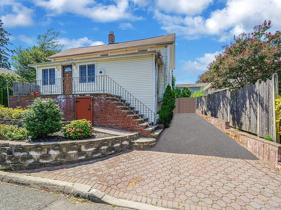 1st image of 40 Valentine Avenue