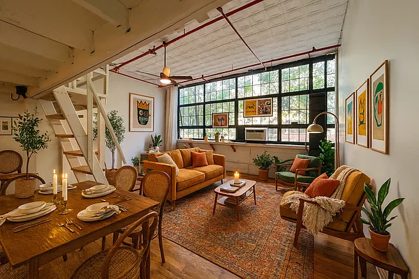 Rented by Outlive | media 2