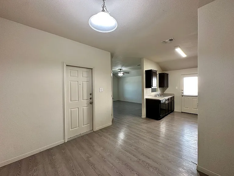 5708 Rustler Dr — Photo 12