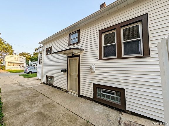 4th image of 103 Davidson Ave