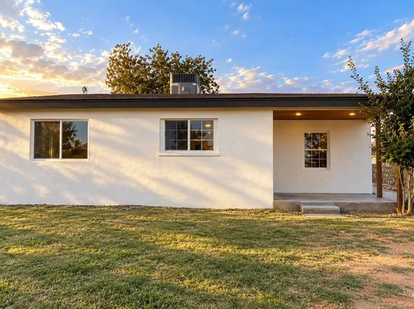 5633 Manila Dr, El Paso, TX 79924