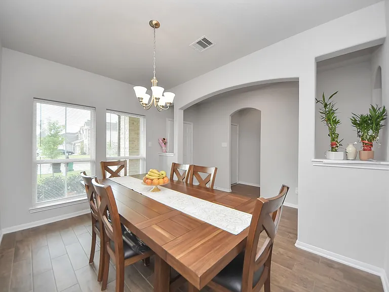 4239 Wyanngate Dr — Photo 5