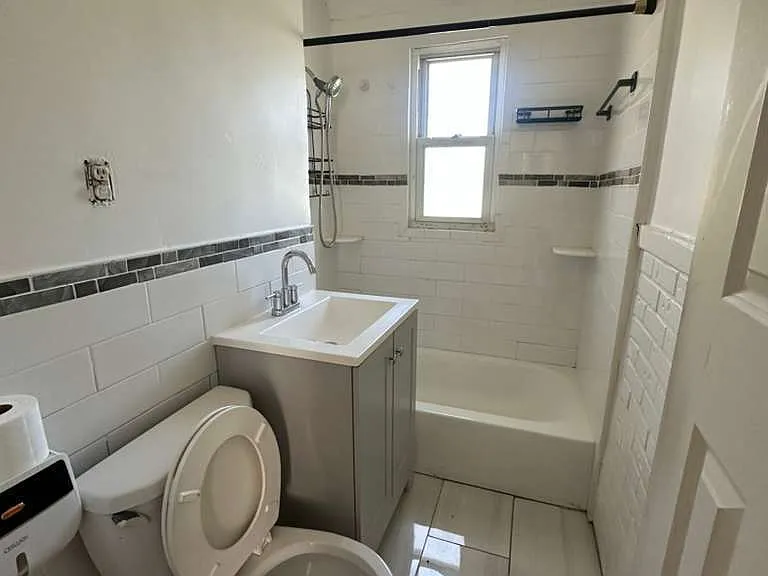 184 Pearl Harbor St #2 — Photo 9