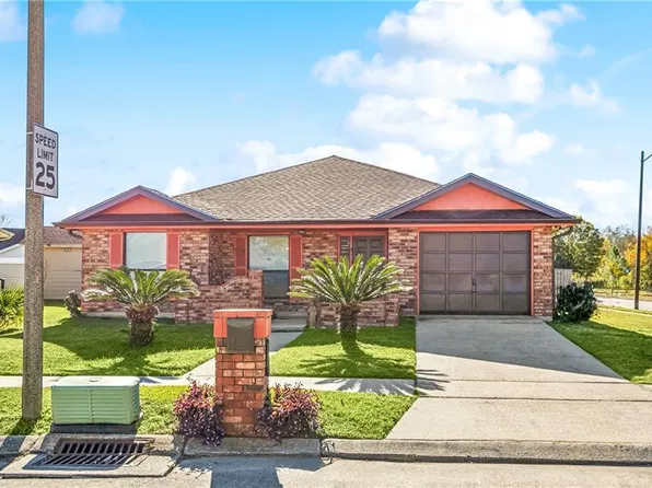 11100 Ivy Ln, New Orleans, LA 70128