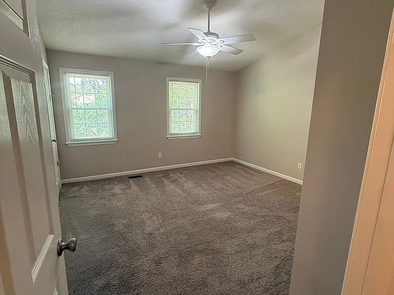 3346 Oak Trees Ct — Photo 12