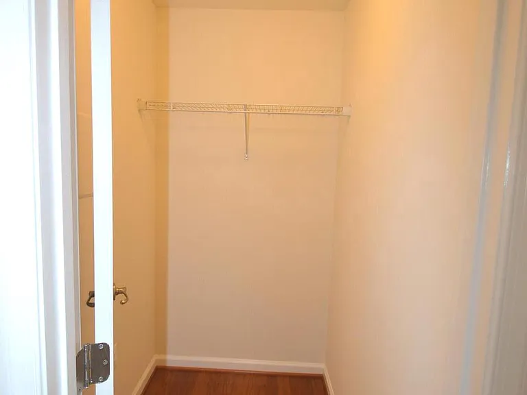 42618 Drazenovich Epoch Ter — Photo 12