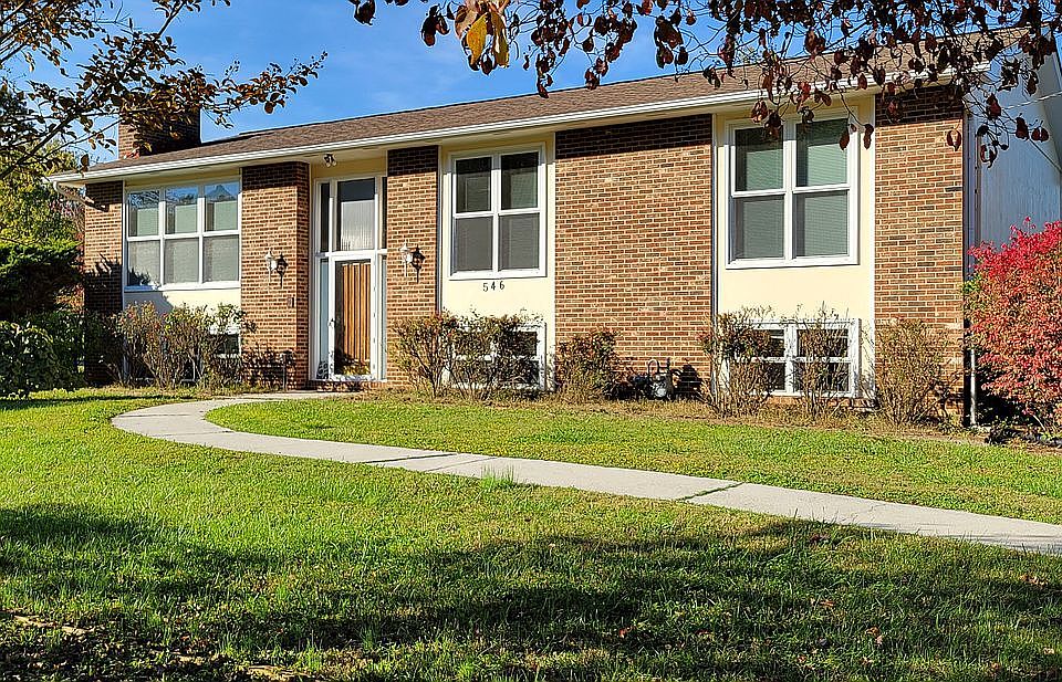 1st image of 546 Pimlico Dr