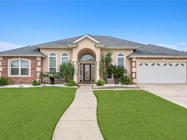 11404 N Easterlyn Cir, New Orleans, LA 70128