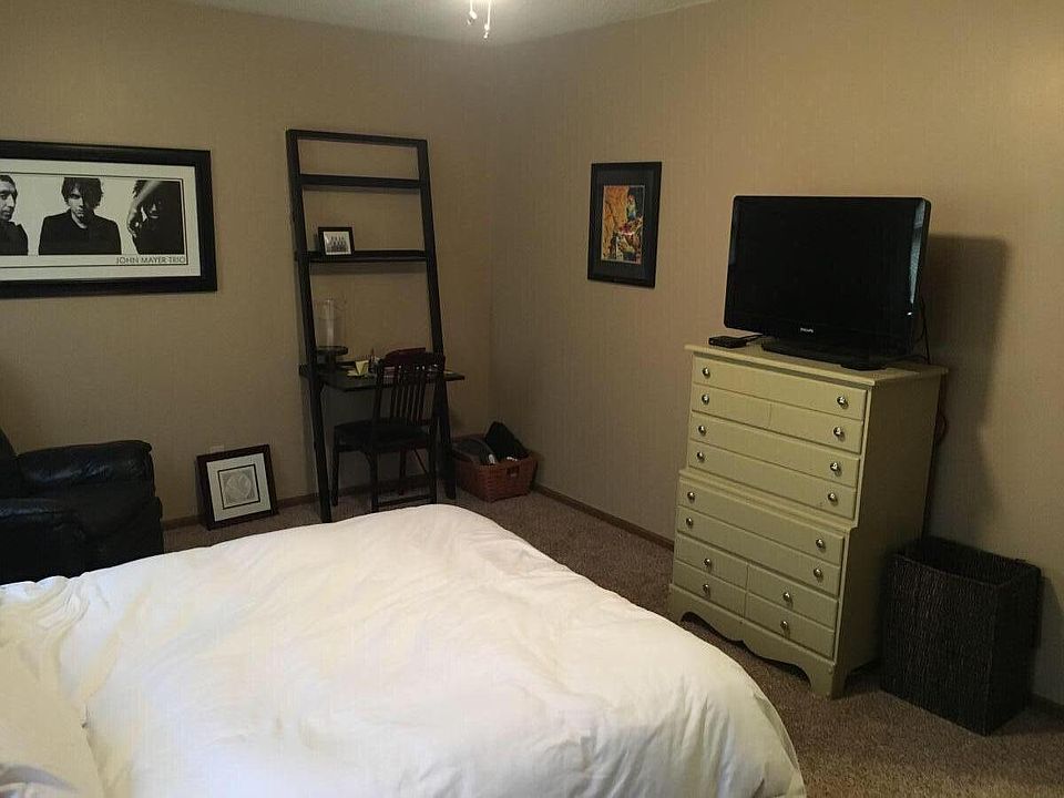 1st image of 377 Johnathan Ln #A