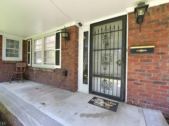 3rd image of 116 Norman Dr