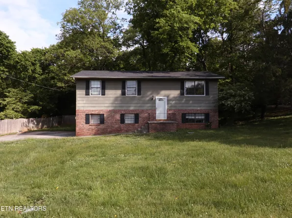 7601 SW Hawthorne Dr, Knoxville, TN 37919
