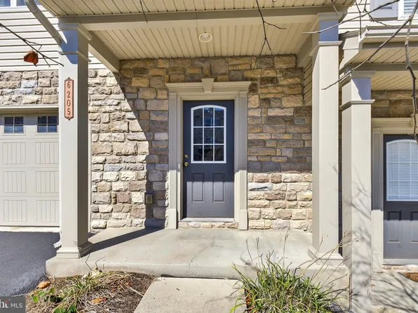 6205 Galleon Dr, Mechanicsburg, PA 17050