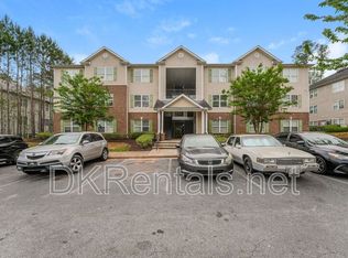 12201 Fairington Ridge Cir, Lithonia, GA 30038
