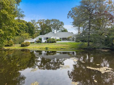 29 Blackstone Avenue, Branford, CT, 06405