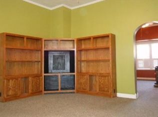 302 S Elm St, Dexter, MO 63841