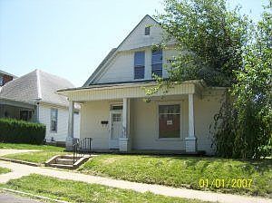 1st image of 3008 Felix St