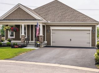 26 Cherryfield Ln, Lancaster, NY 14086