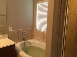 709 Columbia St, Alvin, TX 77511