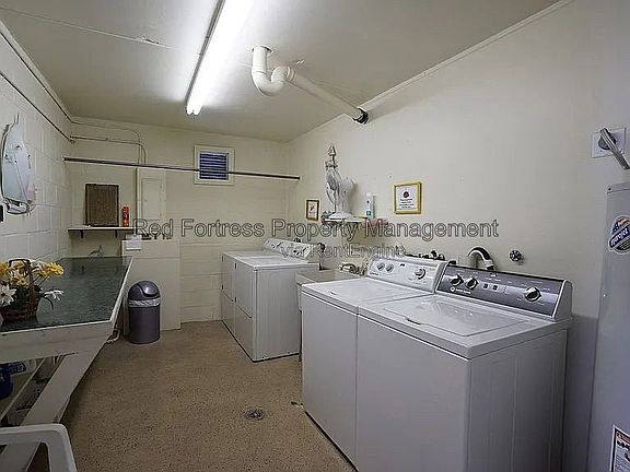 5th image of 1660 Pine Valley Dr APT 104