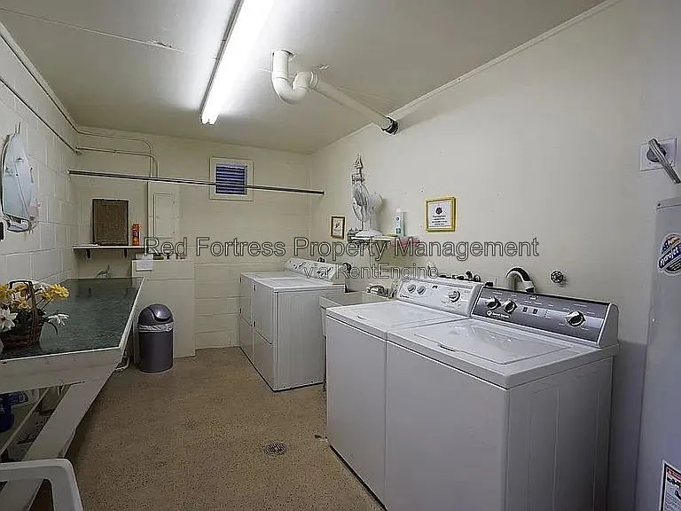 1660 Pine Valley Dr #104 — Photo 5