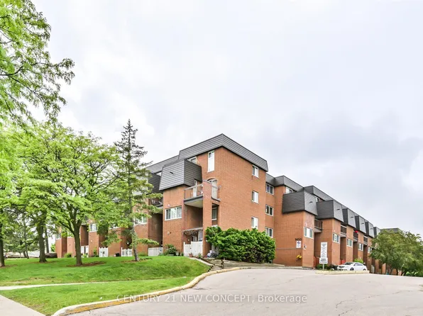 1455 Williamsport Dr #112, Mississauga, ON L4X 2T5