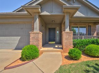 1027 Eaglerock Ln, Norman, OK 73069