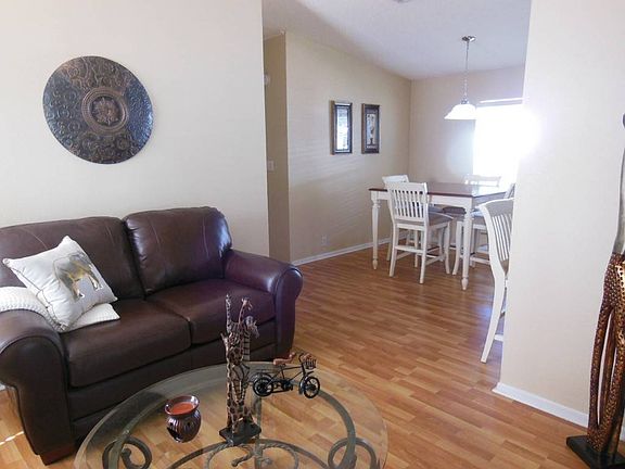 4th image of 4737 Crestwicke Dr
