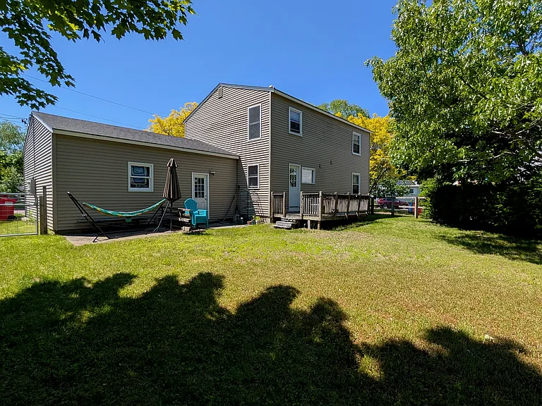 57 Clover Ln #1 — Photo 22
