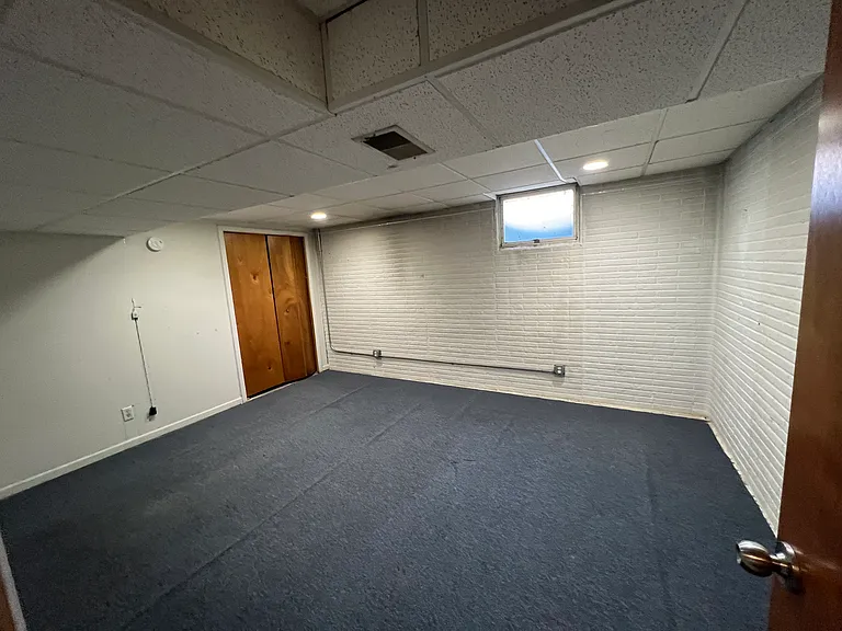 626 Plainfield Ct — Photo 15