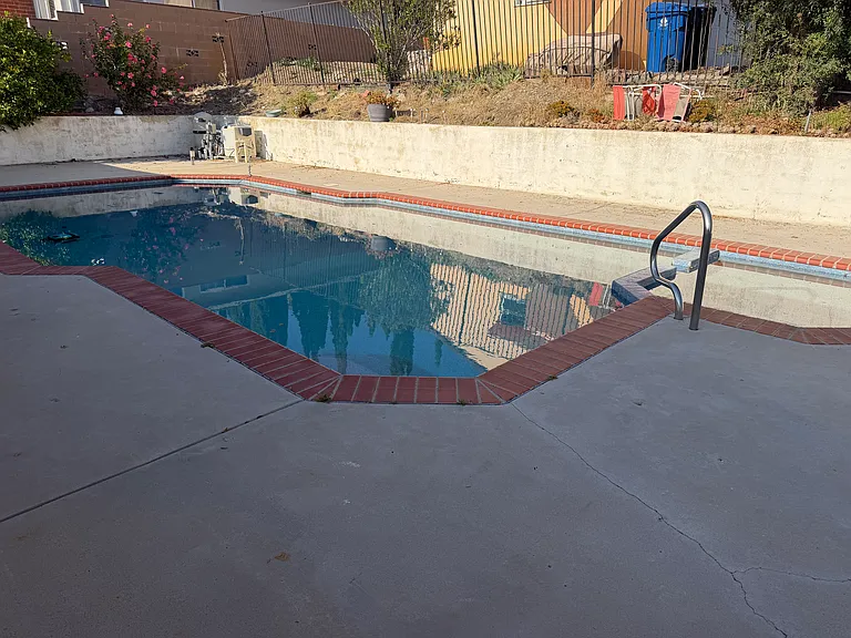 10411 Glory Ave — Photo 13
