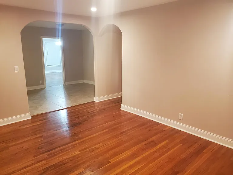 2313 Haine Dr — Photo 22