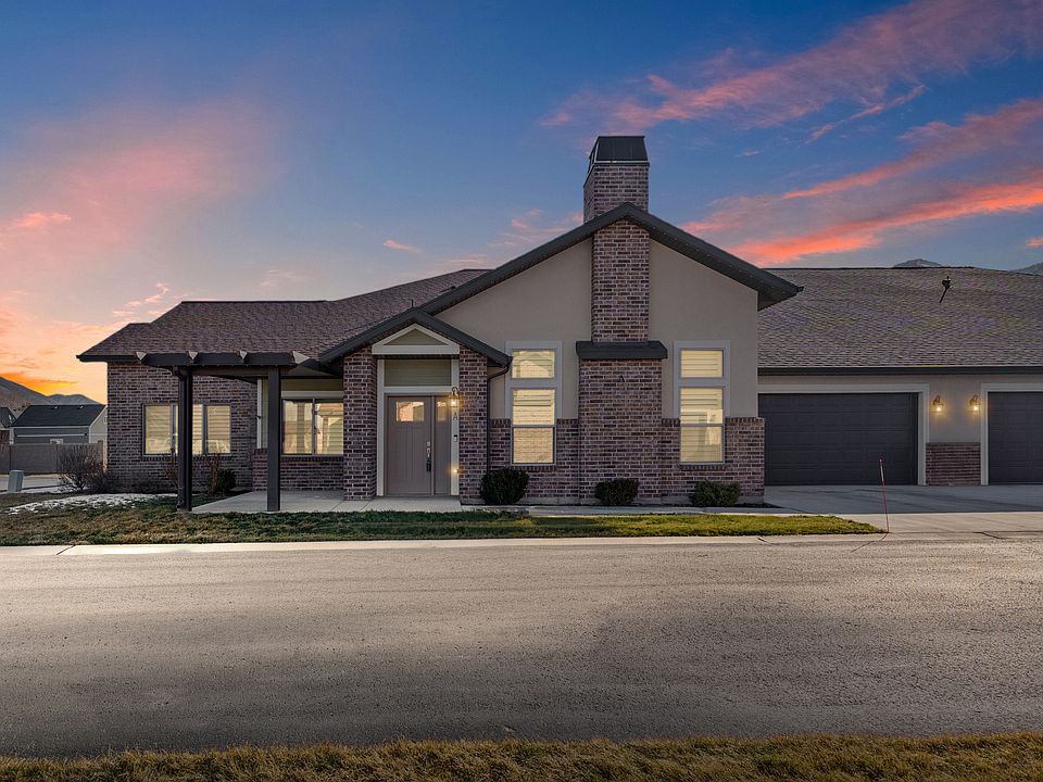 1st image of 1655 W 200 S Unit A