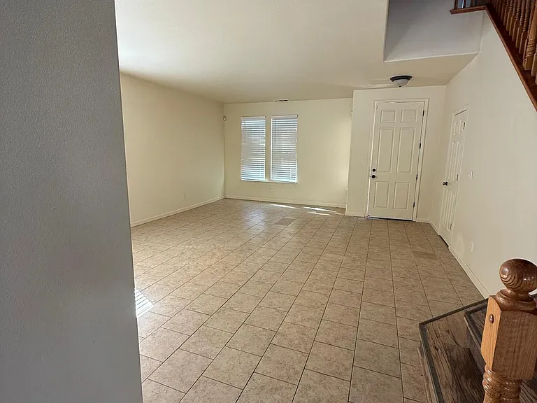 656 Willow Way — Photo 14