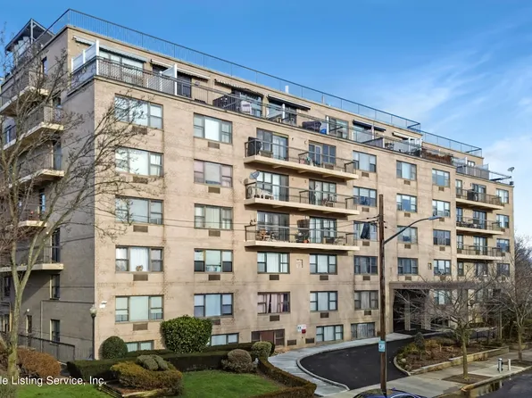 175 Zoe St APT 5A, Staten Island, NY 10305