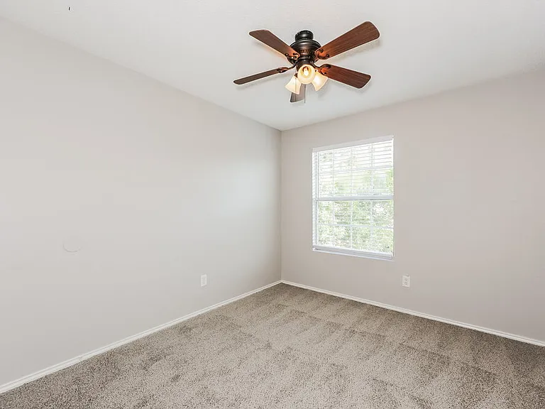 3229 Kathy Ln — Photo 13