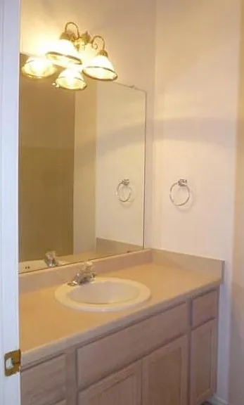 501 Tablerock Cir #B — Photo 7