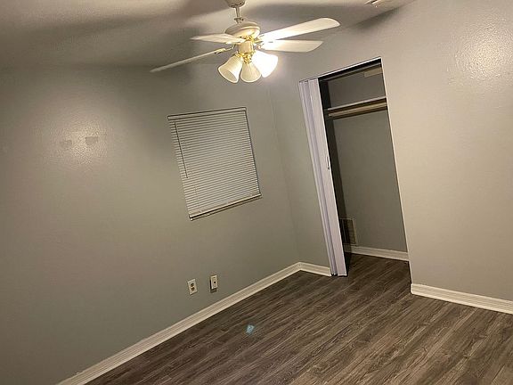 3rd image of 4211 E Yukon St