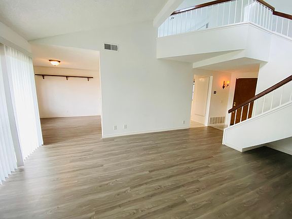 5th image of 1831 Molokai St