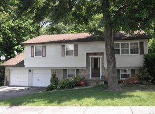 341 Chestnut St, Alburtis, PA 18011