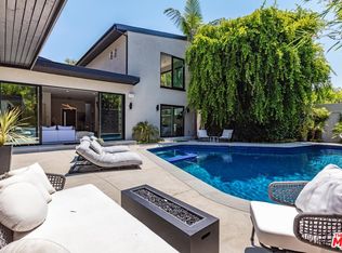 1531 Lindacrest Dr, Beverly Hills, CA 90210