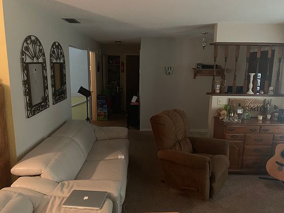 2nd image of 928 Trafalgar St