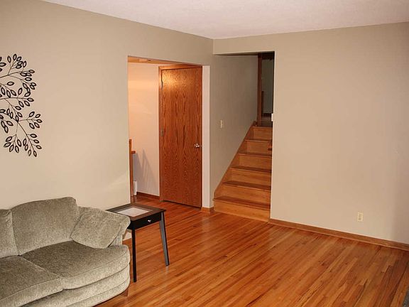 Living Room 4th View