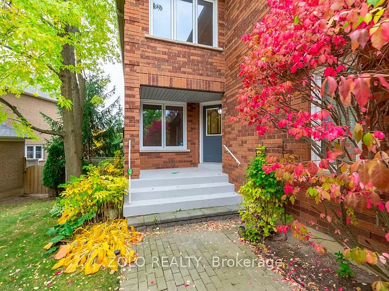 170 Widdifield Ave — Photo 3