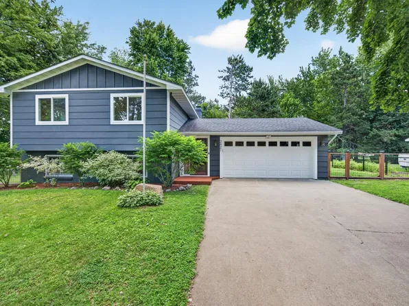 2421 4th St, White Bear Township, MN 55110
